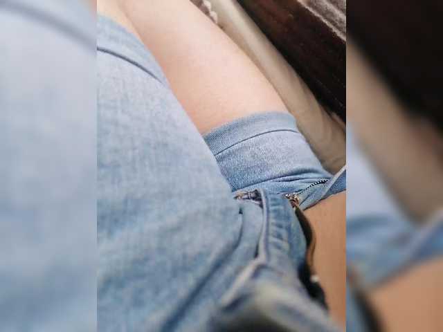 Anastasia0000's BongaCams show and profile