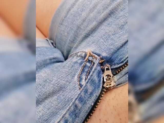 Anastasia0000, 25 y/o - Live Cam on BongaCams