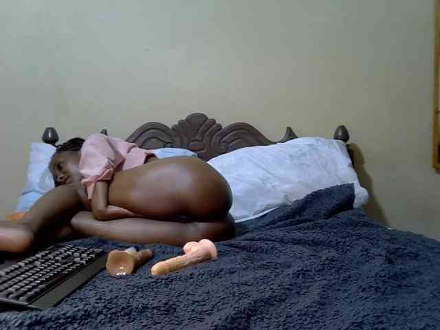 sexyPwincy webcam