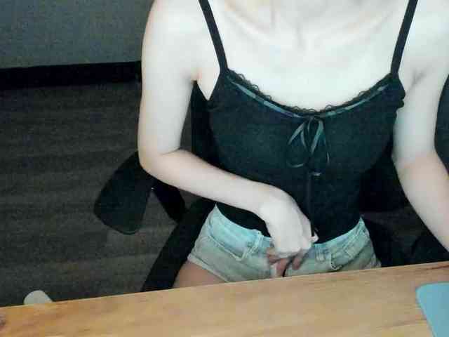 X0X0-oo webcam
