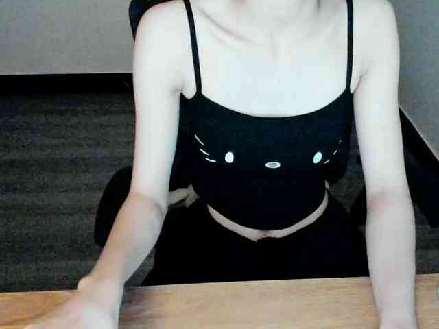 X0X0-oo webcam