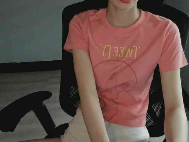 X0X0-oo webcam