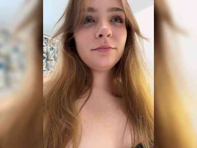 MiaMey webcam