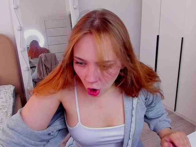 MiaMey webcam