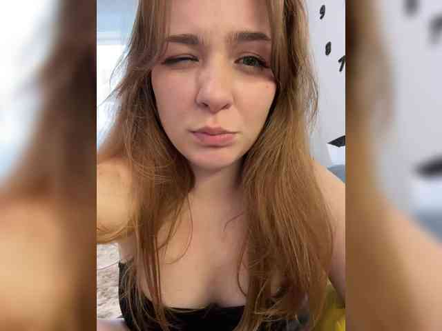 MiaMey webcam
