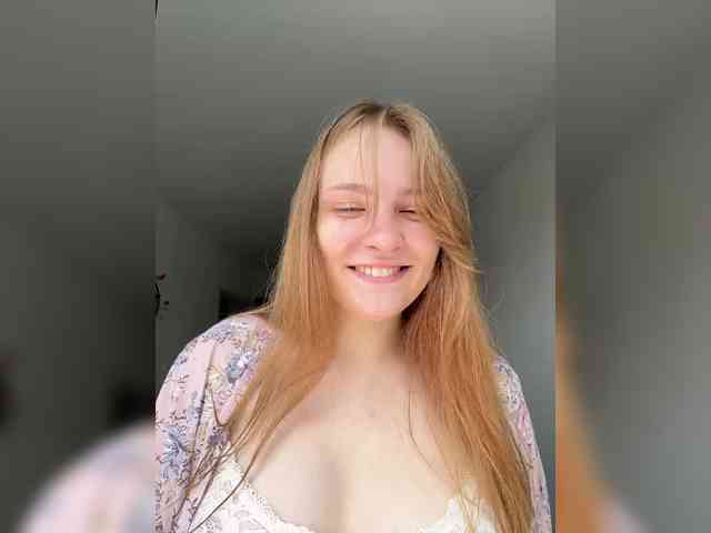MiaMey webcam