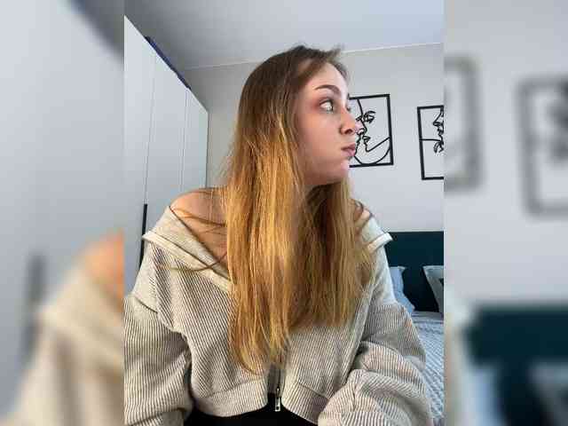 MiaMey webcam