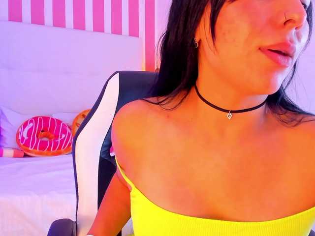  GreciaE chat room
