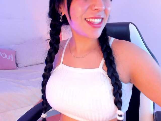  GreciaE chat room