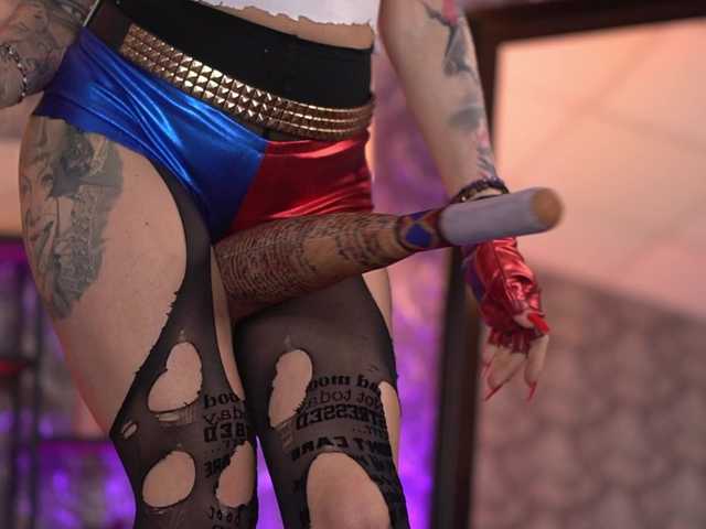 AlmaVelia's BongaCams show and profile