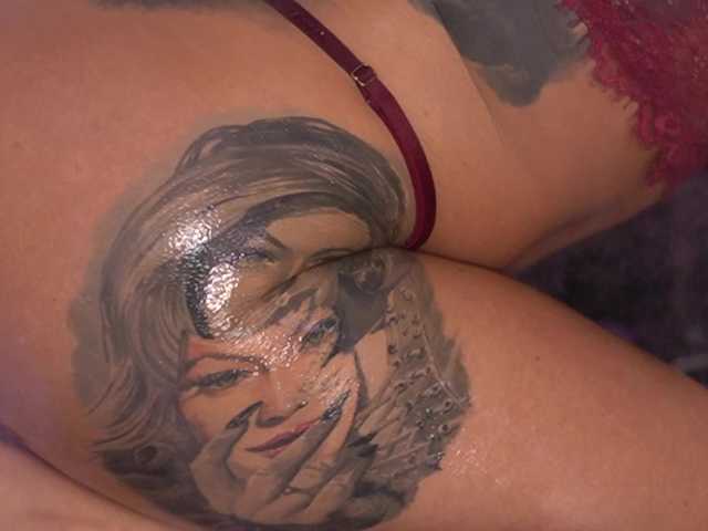 AlmaVelia's BongaCams show and profile