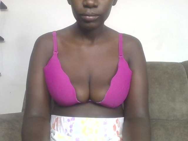 bustybliss on BongaCams