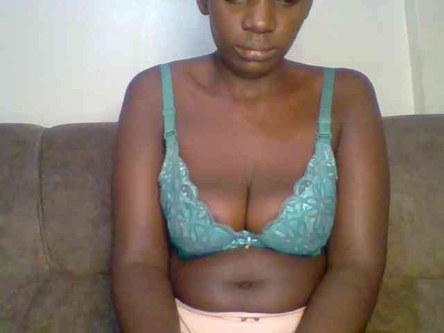 bustybliss webcam