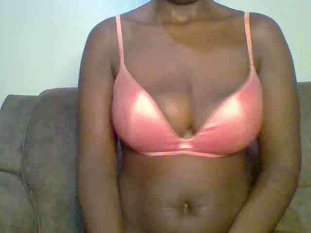 bustybliss webcam