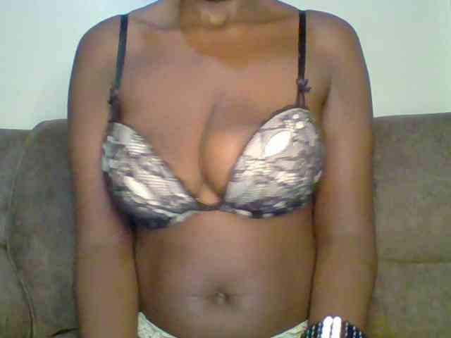 bustybliss webcam