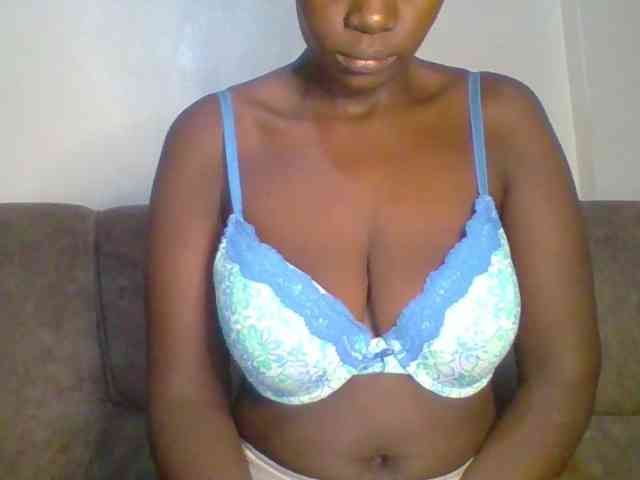 bustybliss webcam