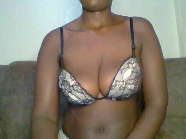 bustybliss webcam