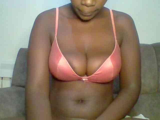 bustybliss webcam