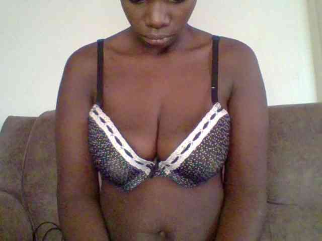 bustybliss webcam