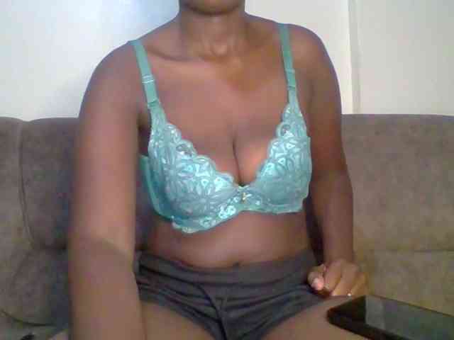 bustybliss