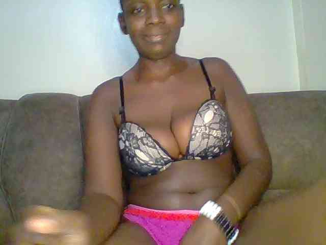 bustybliss webcam