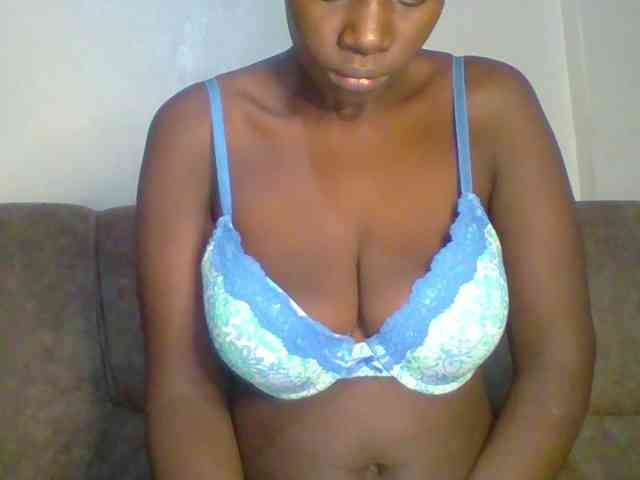 bustybliss webcam