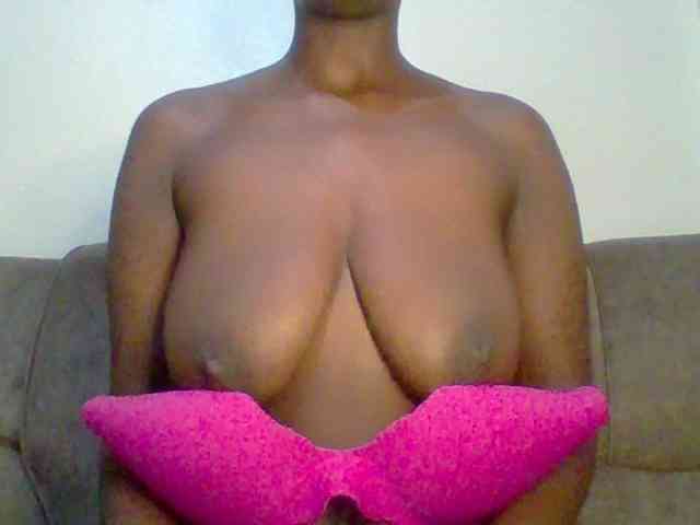 bustybliss webcam