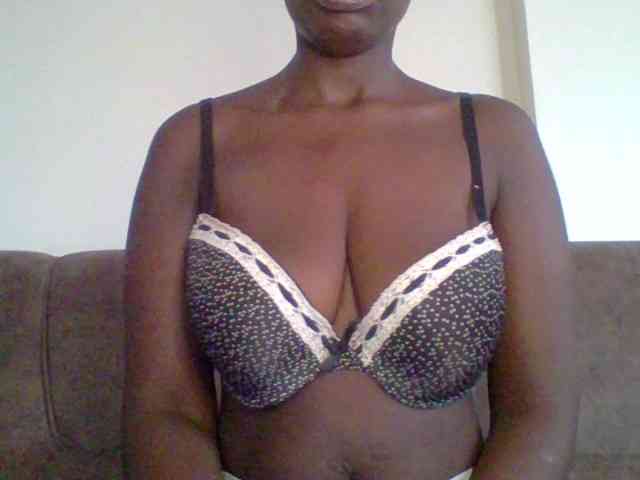 bustybliss webcam