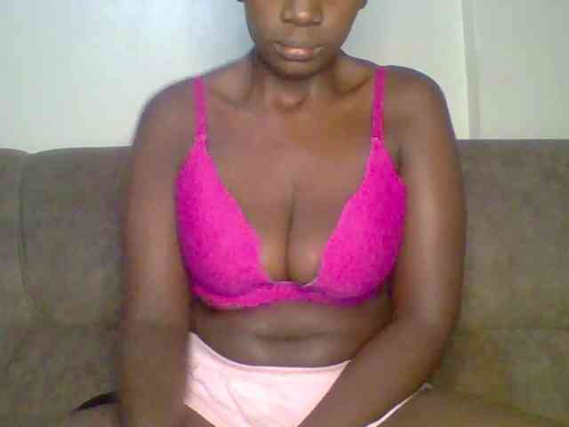 bustybliss webcam