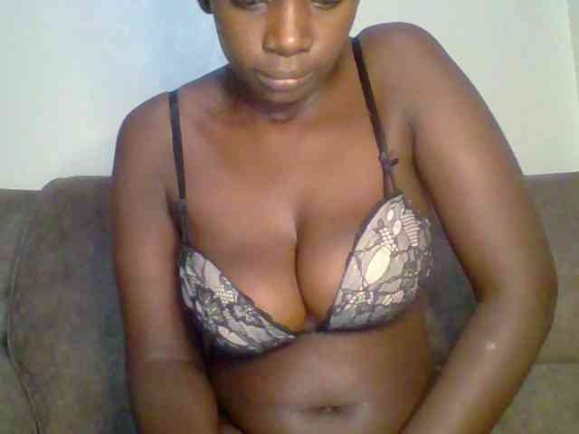 bustybliss webcam