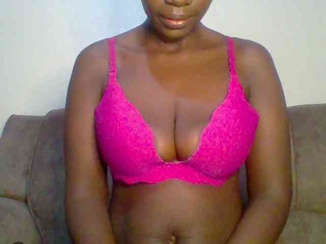 bustybliss webcam
