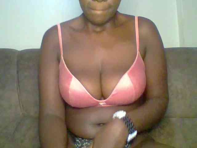 bustybliss webcam