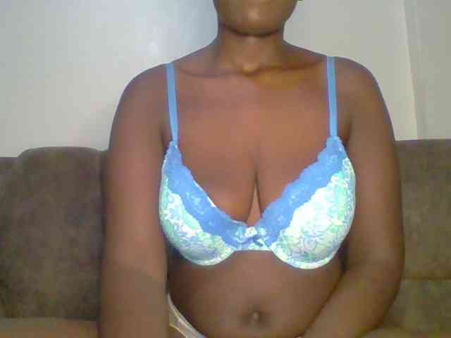 bustybliss webcam