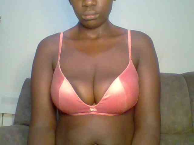 bustybliss webcam