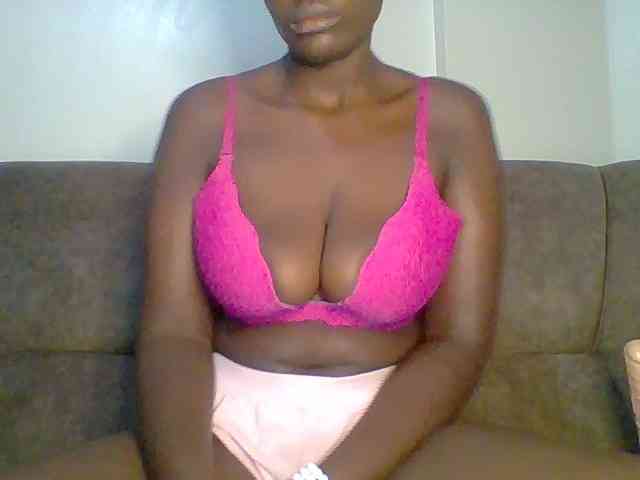 bustybliss webcam