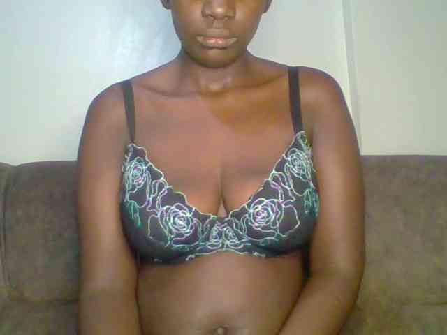 bustybliss webcam