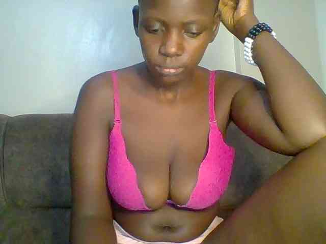 bustybliss webcam