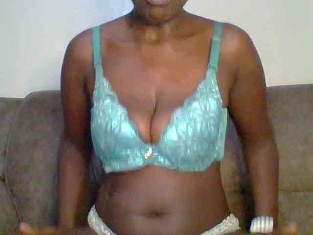 bustybliss