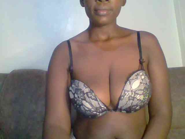 bustybliss webcam