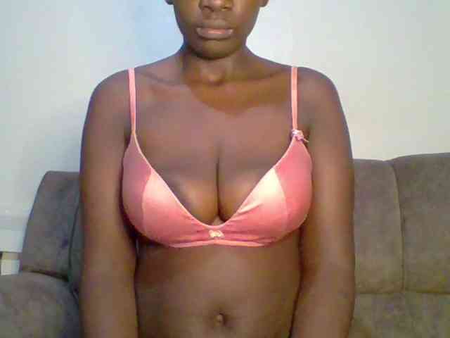 bustybliss webcam