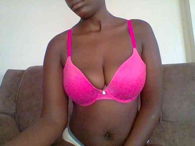bustybliss webcam