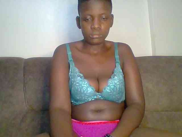 bustybliss webcam
