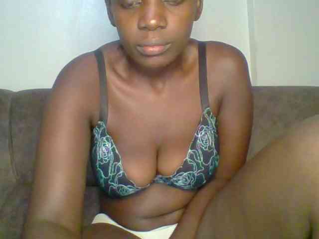 bustybliss webcam