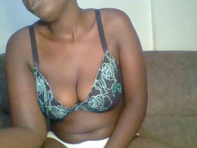 bustybliss webcam