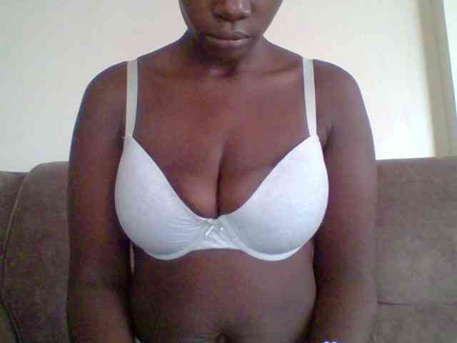 bustybliss webcam