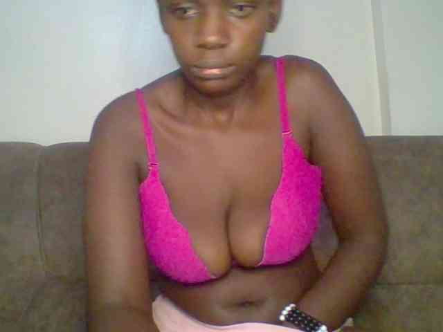 bustybliss webcam