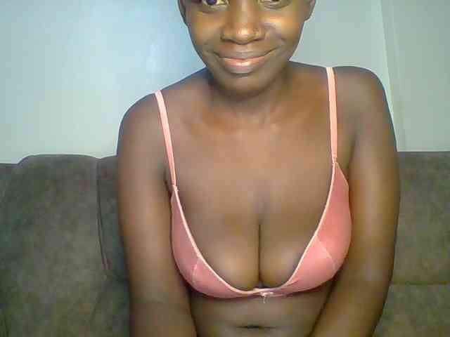 bustybliss webcam