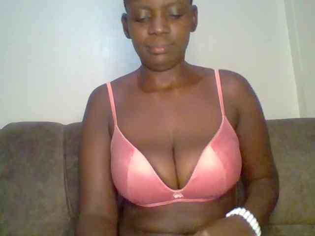bustybliss webcam