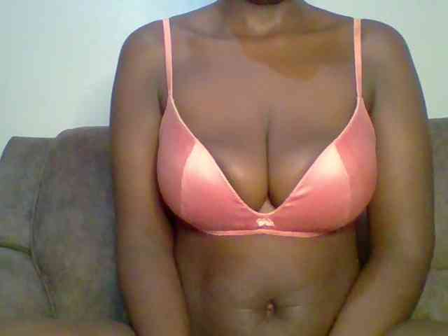 bustybliss webcam