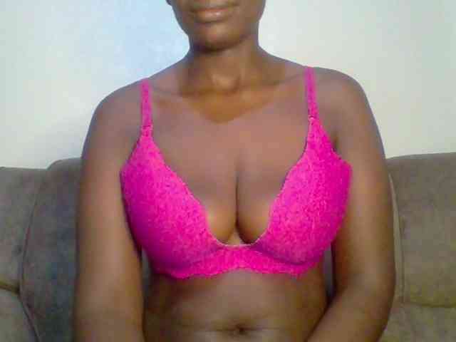 bustybliss webcam